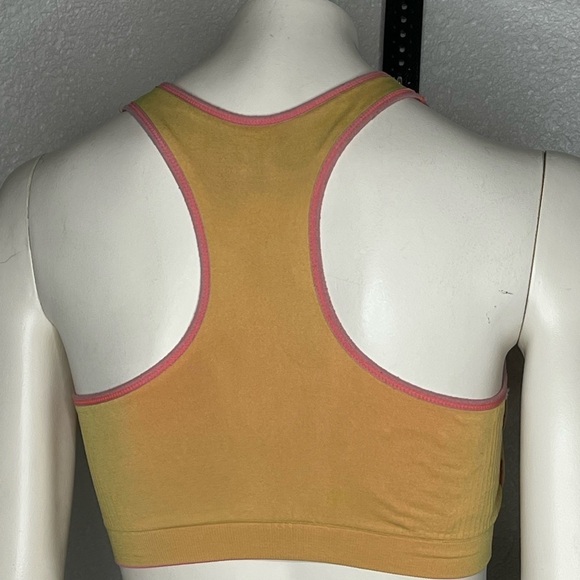 Reversible Sports Bra - Picture 7 of 7